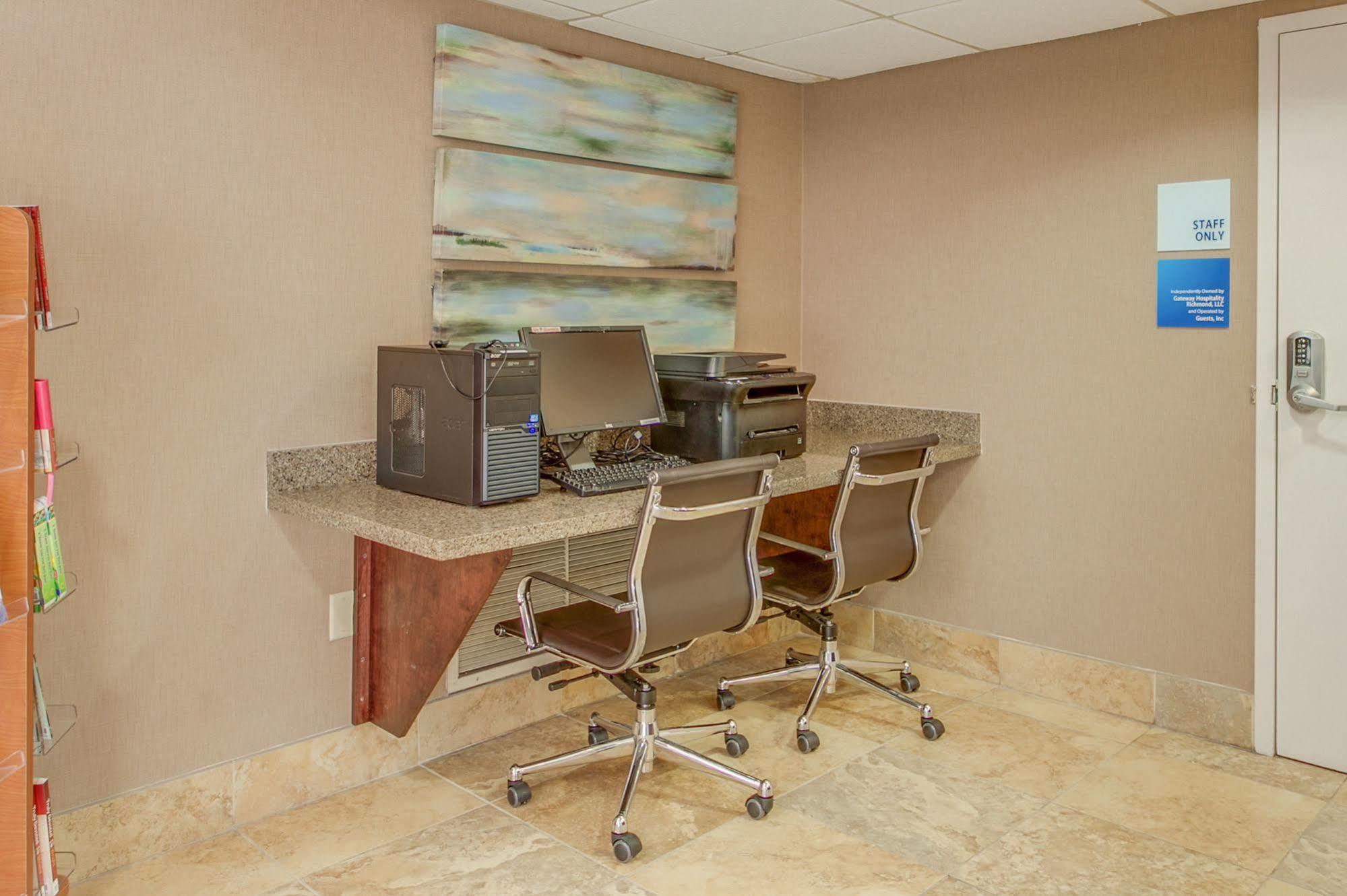 Holiday Inn Express Hotel & Suites Midlothian Turnpike By Ihg North Chesterfield Ngoại thất bức ảnh